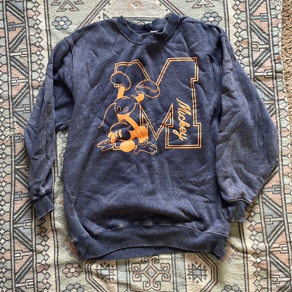 MICKEY crewneck sweatshirt